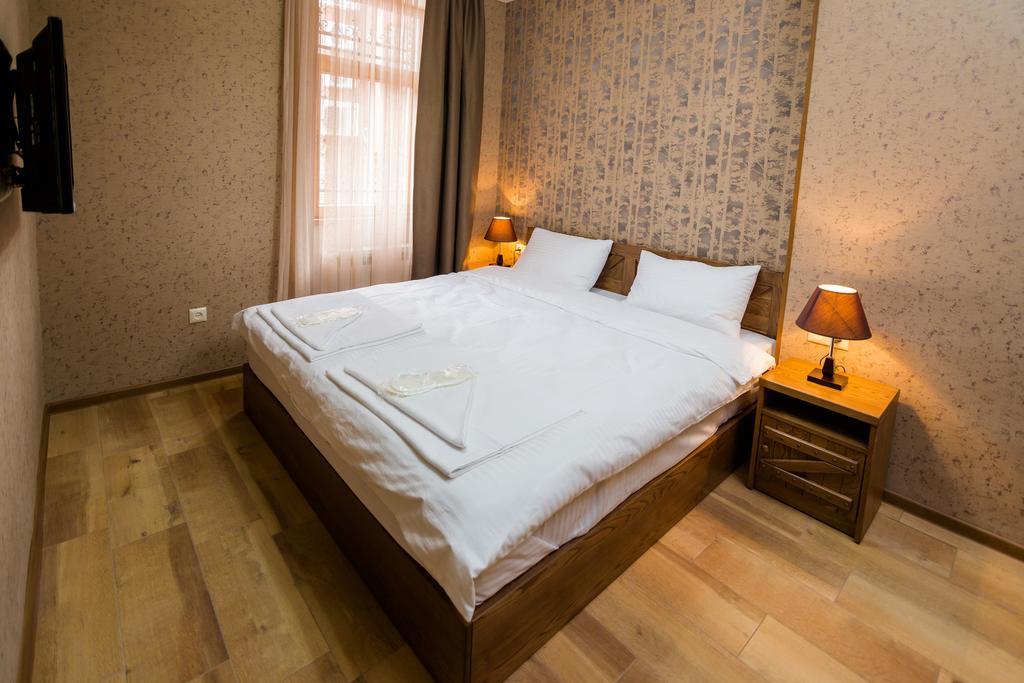 Metekhi'S Galavani Hotel Tiflis Habitación foto